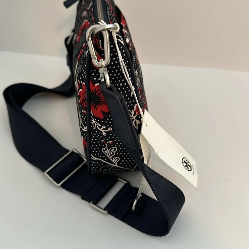 Tory Burch
Women's Blue Nylon Crossbody - Picture 5 of 11